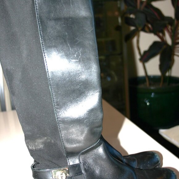 TAHARI TALL BLACK BOOT Black Leather Inside Zipper Size 8 - Picture 3 of 9